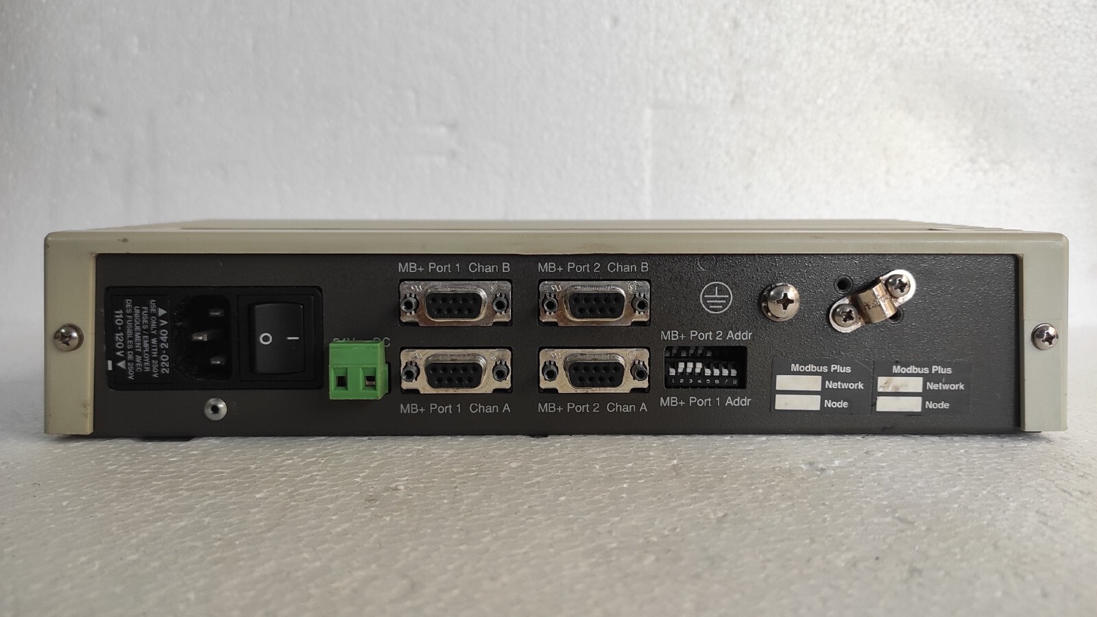 admin/uploads/uploads/Schneider Modicon nw-bm85-002 - NW-BM85-002 Modbus Plus_5.webp